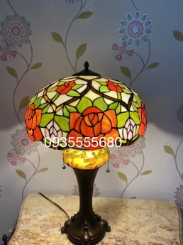 Đèn tiffany hai thân hoạ tiết hoa hồng