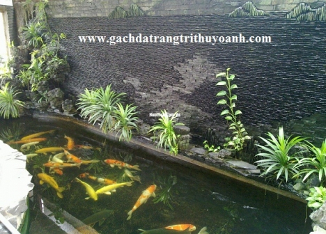 Quán cafe ốp lát trang trí bằng đá chong chóng xanh