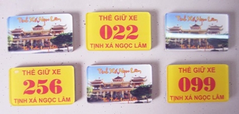 Móc khóa mica, móc khóa sản xuất theo yêu cầu giá rẻ nhất