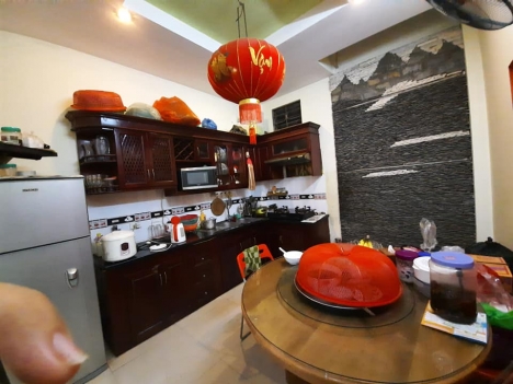 Nhà ngõ 269/22 lạc long quân, cầu giấy,HN, nhà đẹp ở luôn, cạnh hồ tây