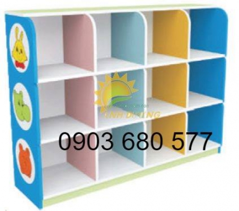 Cần bán kệ gỗ trẻ em cho trường mầm non, lớp mẫu giáo, gia đình