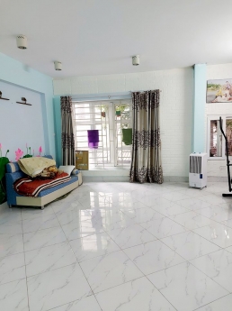 Ngõ 38/58 xuân la, Tây Hồ,Hn,mặt tiền to, ô tô tránh 20m