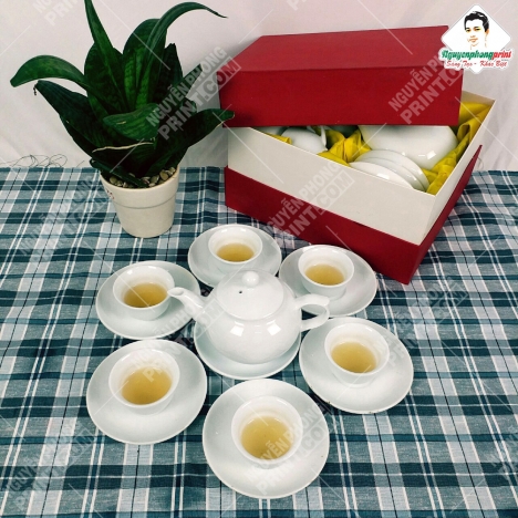 Bình Trà Thương Hiệu Pleiku Gia Lai - Logo Bền Đẹp Không Tróc