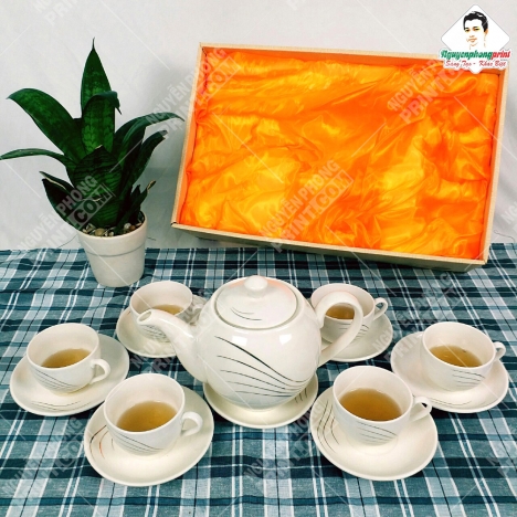 Bình Trà Thương Hiệu Pleiku Gia Lai - Logo Bền Đẹp Không Tróc