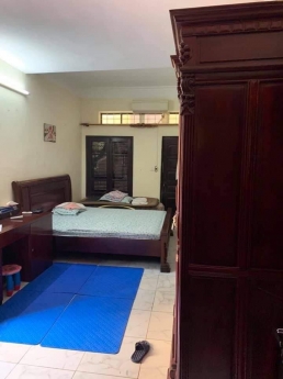 Bán nhà lô góc ba mặt thoáng tại Phố Hoa Bằng, Quận Cầu Giấy, Hà Nội.