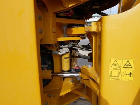 Bán máy xúc lật KAWASAKI 97ZV-2