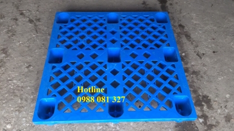 Cung cấp pallet nhựa cũ số lượng lớn tại Long Biên Hà Nội