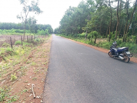 Bán gấp lô đất 1000m2 ,ngay khu công nghiệp BECAMEX giá rẻ.