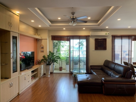 Cần bán nhanh căn hộ 2PN, hướng mát hợp hướng Đông tứ mệnh