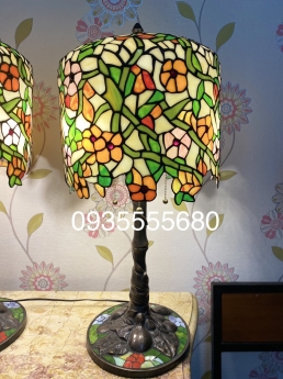 Giao lưu đôi đèn tiffany hoa rủ hàng mỹ