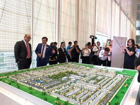BÁN ĐẤT MẶT TIỀN, 2 KM TỚI SÂN BAY LONG THÀNH