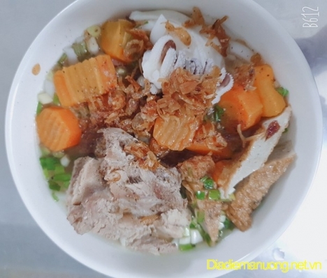 Quán Bánh Canh Chả Cá Thu Cô Mười Ngon Quận 11