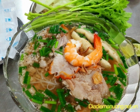 Quán Hủ Tiếu, Bánh Bao Ngon Quận 5