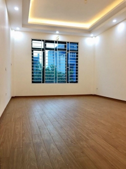 Ngõ 23 Xuân La , Nhà đẹp, 5 tầng cực víp, phân lô, ô tô đỗ 10m