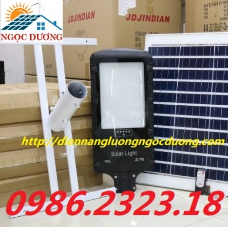 Đèn LED Pha Năng Lượng mặt trời 300w,đèn sân vườn năng lượng mặt trời, đèn năng lượng mặt trời