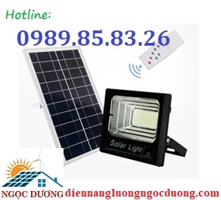 Đèn LED Pha Năng Lượng Mặt Trời 300W,đèn sân vườn năng lượng mặt trời, đèn pha 300W Hà Nội