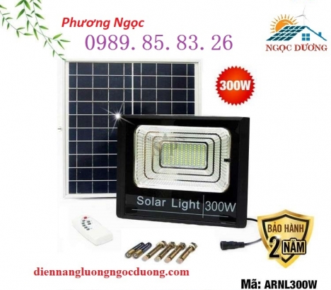 Đèn LED Pha Năng Lượng Mặt Trời 300W,đèn sân vườn năng lượng mặt trời, đèn pha 300W Hà Nội