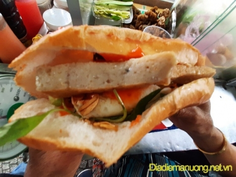Bánh Mì Chả Cá, Ốp La Cô Tư Quận 6