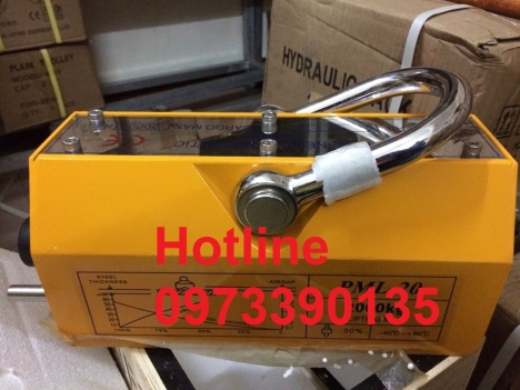 Nam châm gạt tay 3 tấn giá rẻ nhất, nam châm cẩu hàng Kawasaki