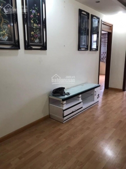 Gia đình tôi cần bán chung cư Cổ Nhuế căn 71m2, 02PN, hướng Đông Nam, 1,950 tỷ