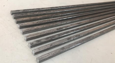 Thép vuông đặc đen 6mm dùng trong xây dựng