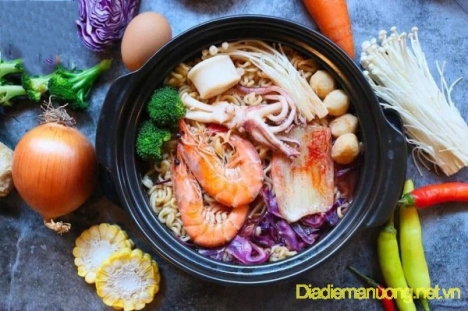 Quán Mì Cay Ngon Hương Lộ 2 Bình Tân