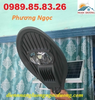 Đèn đường chiếc lá năng lượng mặt trời 50W, đèn 50W năng lượng mặt trời hình lá