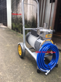 Nơi bán máy phun sơn nước, phun được sơn sắt thép, sơn kết cấu Yikito Nhật bản HD11000 siêu chất.