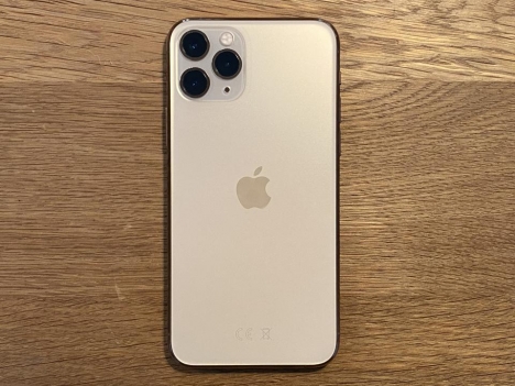 Iphone 11 Pro: siêu phẩm giá cực sốc!!!