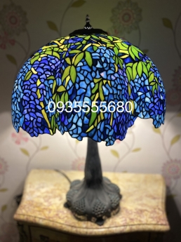 Giao lưu đèn tiffany hàng chuẩn mỹ cổ lạ mắt