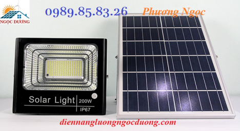 Đèn LED pha năng lượng mặt trời 200W mang lại lợi ích gì cho bạn? Vì sao nên sử dụng đèn năng lượng