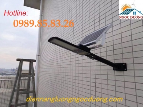 Đèn năng lượng mặt trời 300W đường phố, đèn chiếu sáng năng lượng mặt trời