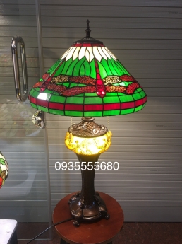Giao lưu 1 số mẫu đèn tiffany hàng hai thân lạ mắt