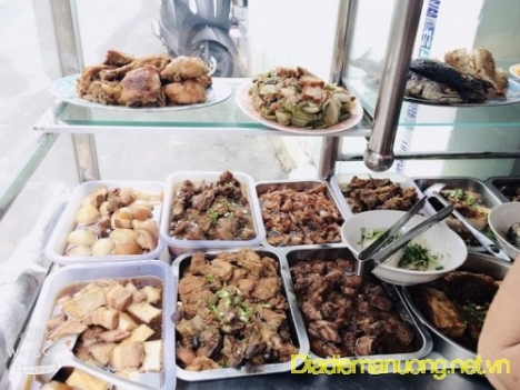 Quán Cơm Trưa Bình Dân Ngon Tân Bình