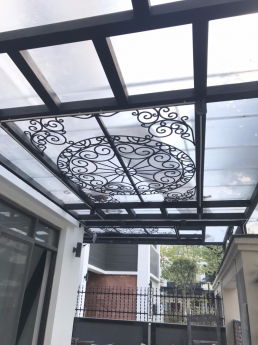 Gợi ý lựa chọn mái lấy sáng cho biệt thự