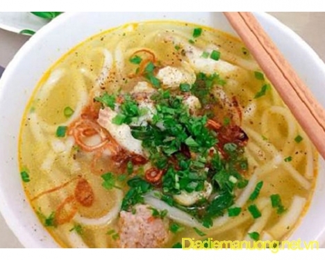 Quán Hủ Tiếu Bánh Canh Bún Mọc Bún Riêu Ngon Tân Bình