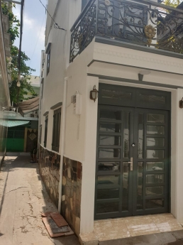 [TIN THẬT] Nhà lô góc 3 mặt hẻm thông đường Phạm Văn Hai, Tân Bình cần bán gấp 3,75 tỷ 0916208123