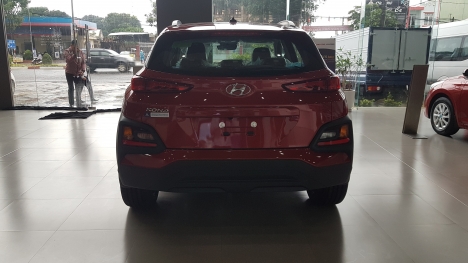 Bán ô tô Hyundai Kona AT đặt biệt 2020, màu đỏ