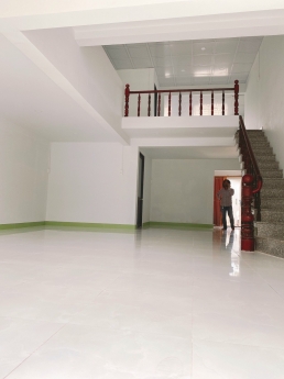 Cần bán nhà hai mặt tiền đường Phú Thọ, Tp Thủ Một, Bình Dương.