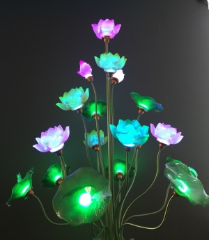 Đôi đèn thờ led, đèn thờ điện bình ngọc hoa sen nở nhiều màu