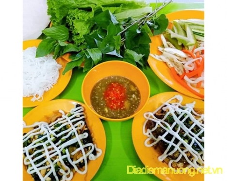 Bò Lá Lốt Cậu Út Quận 7, Bánh Mì Lá Lốt