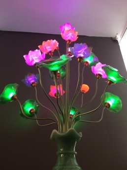 Đôi đèn thờ led, đèn thờ điện bình ngọc hoa sen nở nhiều màu