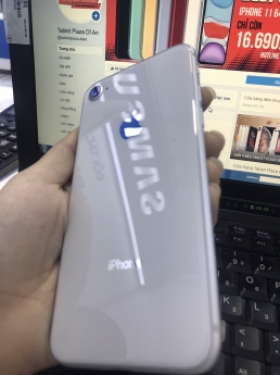 Iphone 8 64g giá 5.xxx/Trả góp 0% lãi suất/BH 12 tháng.