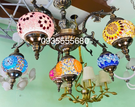 Giao lưu vài bộ đèn chùm hàng màu đẹp