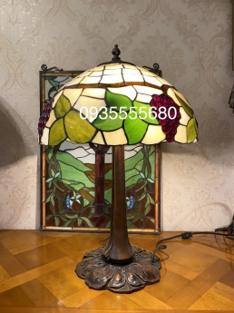 Giao lưu em đèn bàn tiffany hàng cổ