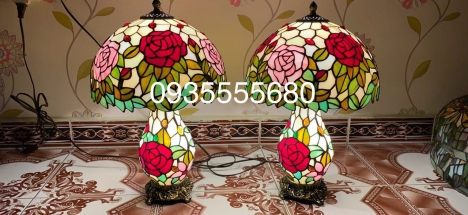 Còn duy nhất 1 đôi tiffany hoa hồng dk 30cm