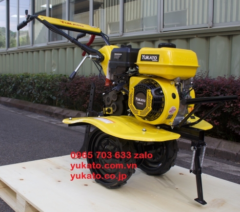 Máy xới đất Yukato BS800- thực sự là 1 chiếc máy hiếm có mà lại dễ tìm.