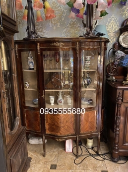 Giao lưu em tủ rượu hàng pháp cao cấp
