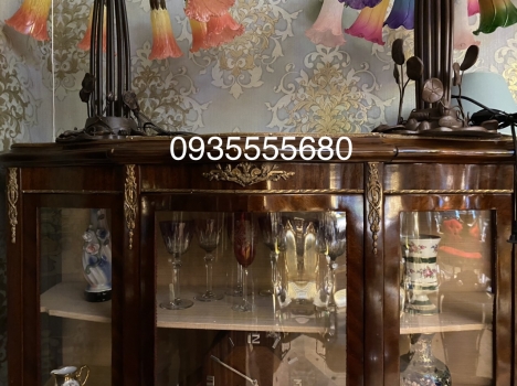Giao lưu em tủ rượu hàng pháp cao cấp