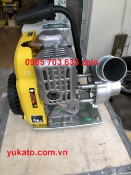 Máy bơm nước Yukato BS30V, nhỏ gọn, bơm khỏe, xa, bảo hành 2 năm.